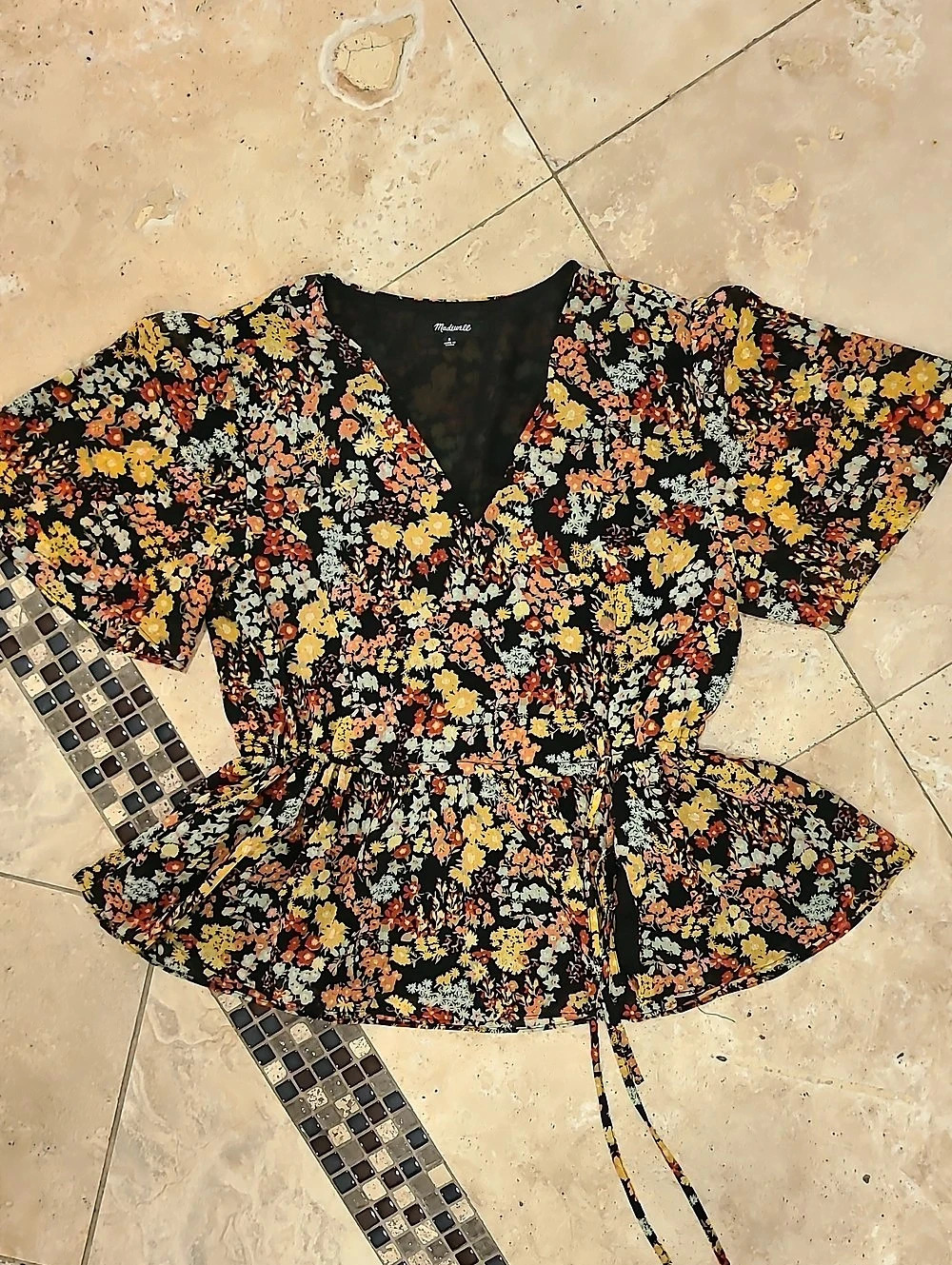 Madewell  Floral Peplum Blouse in Black & Orange Size Small - Picture 2 of 9